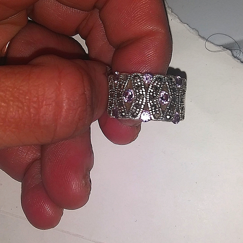 Sterling silver amythst woman's ring